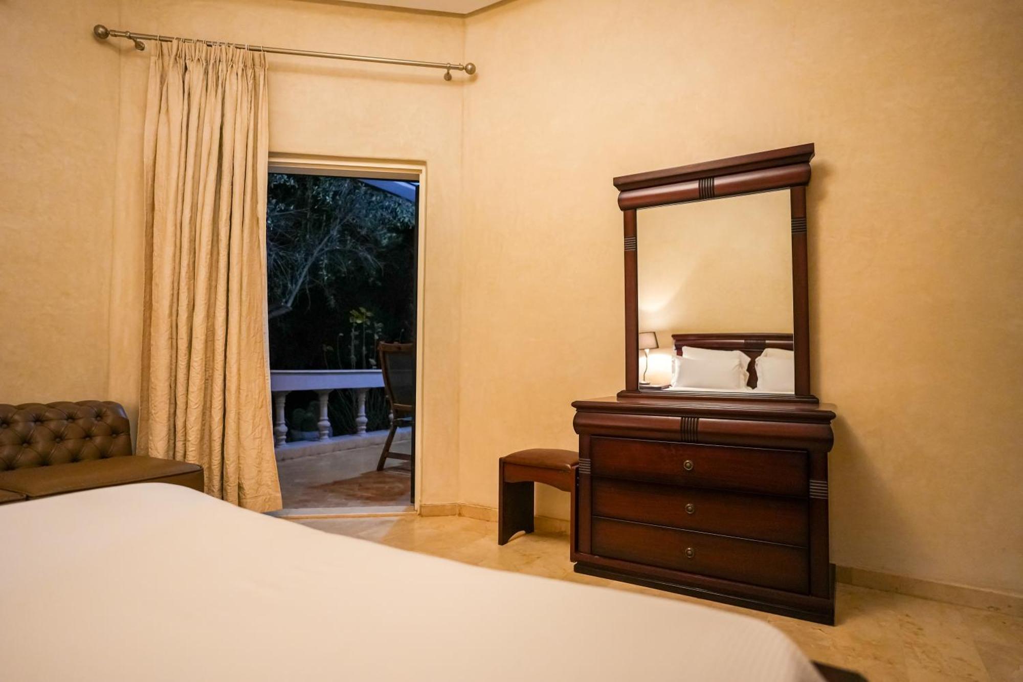 Just V Hotel & Spa Ouled Hassoune Екстер'єр фото